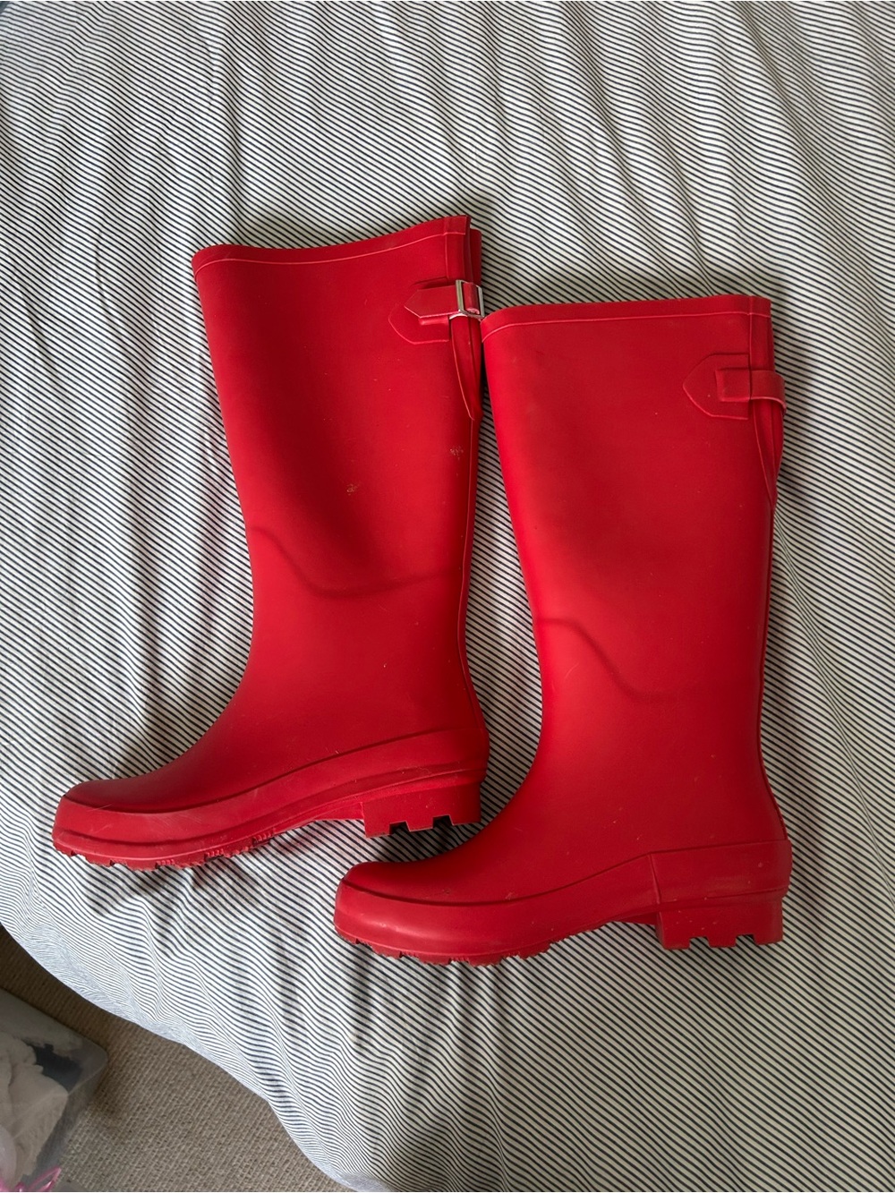 Classic Red Women’s Rain Boots